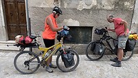 Sisi en Hans Duitse fietsers onderweg naar Rome