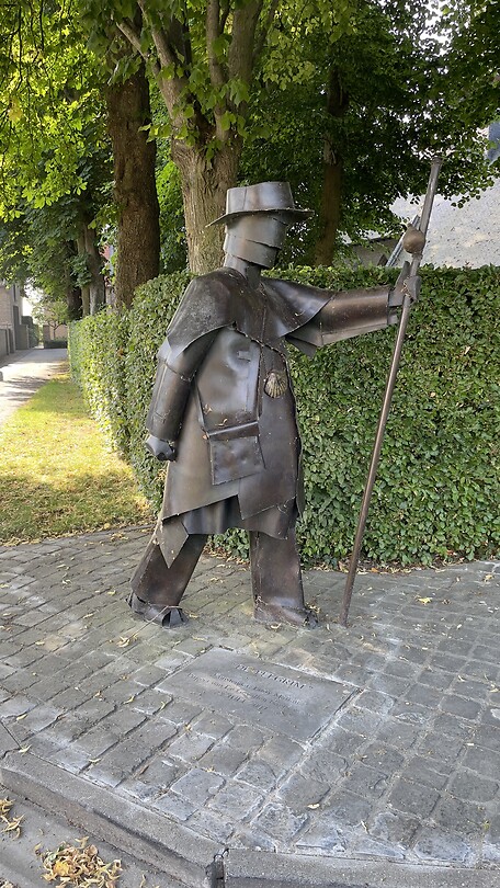 Standbeeld pelgrim in st Jacobs Kapelle.