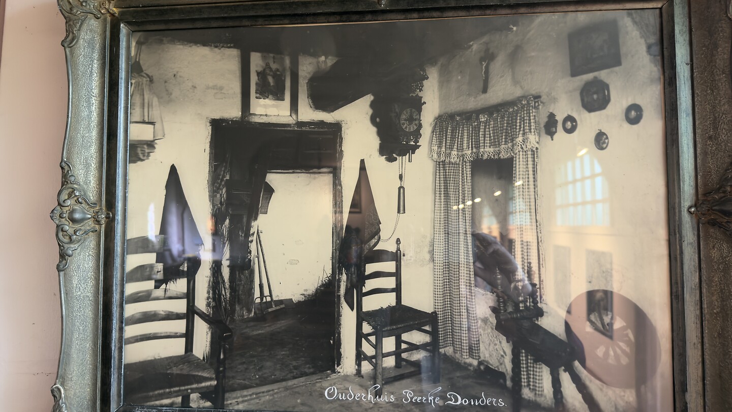 Foto oorspronkelijk huisje Peerke Donders