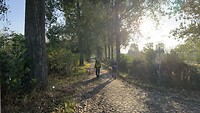 ‘s morgens over de kasseien