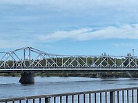 De brug bij de camping, die we verlaten in Haparanda.