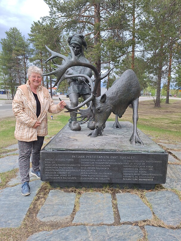 Het rendier met een Same figuur.