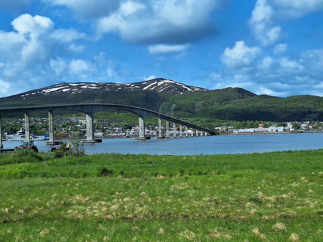 Brug naar