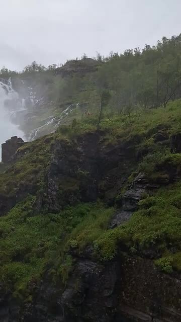 Kjosfossen