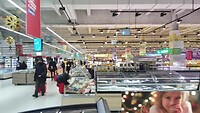 Vrijdag nog even naar die gigantische supermercado voor ons avondeten.