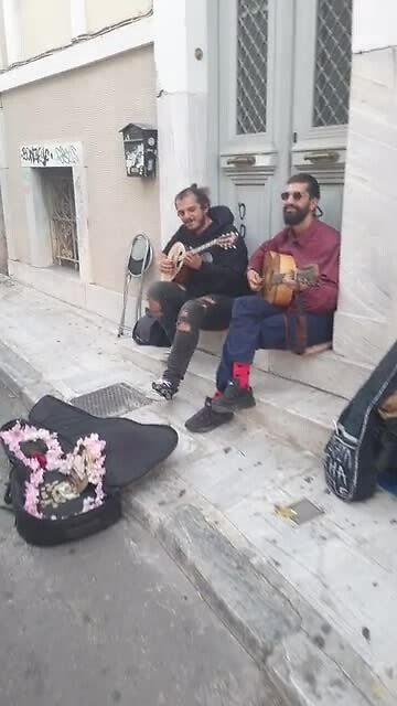 Veel muzikanten in de Plaka