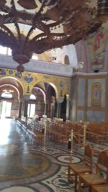 De orthodoxe kerk van binnen