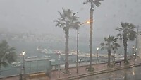 Regen, zeldzaam maar wel veel in een moment