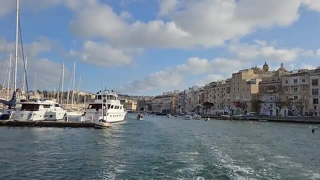 Ferry naar Valletta