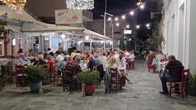 Yianni's Ouder-Amstel, 1 van de 3 toprestaurant van Vathy maar viel erg tegen....