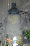 Smurf passing by tumbstone of Antonín Dvořák