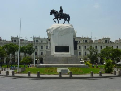 P1020121-550