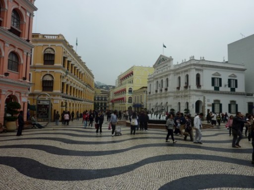 P1200615-550