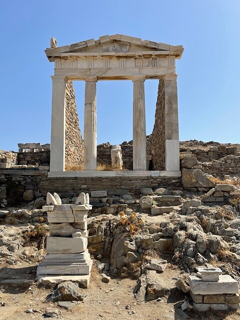 Delos