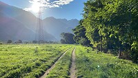 Leaving Verres, walking along the bank of the Fiume Dora Baltea
