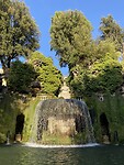 Another fountain in the gardens of Villa d´Este