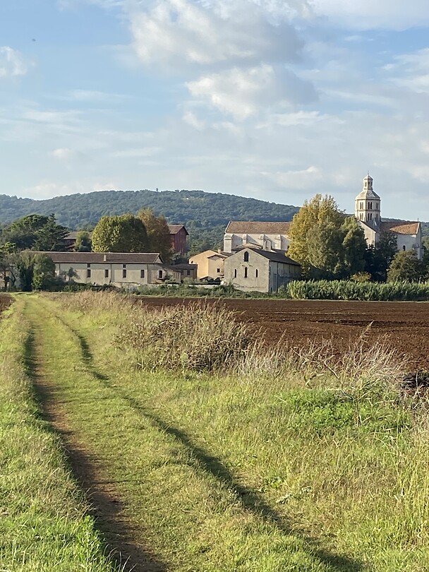 Nearing the Abbazia di Fossanova