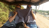 Vanwege het stof een handdoek ter bescherming