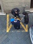 Praten op straat: alleen in de vakken!