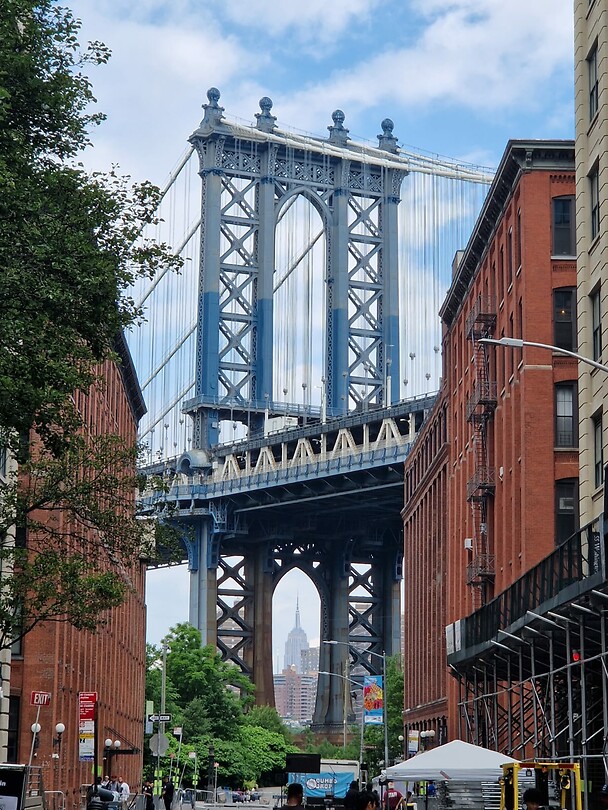 DUMBO