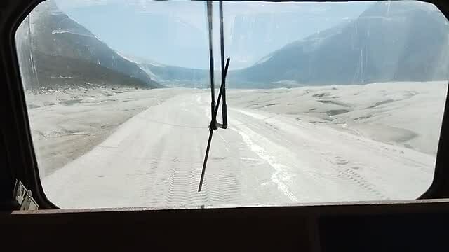7-9-2024 Columbia Icefields gletsjer, Canada