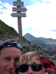 Else & Peter zijn een stukje lopen