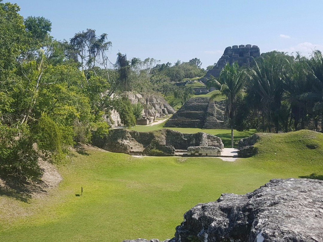 Xunantunich.
