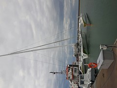 De trimaran