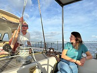 Zeilend naar de haven