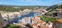 De haven van Bonifacio