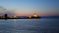 Sint Nicolaas' fort by night