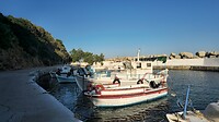 Het kleine haventje van Karkinagri, Ikaria
