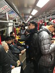 Het zou nog veel drukker worden in de metro...