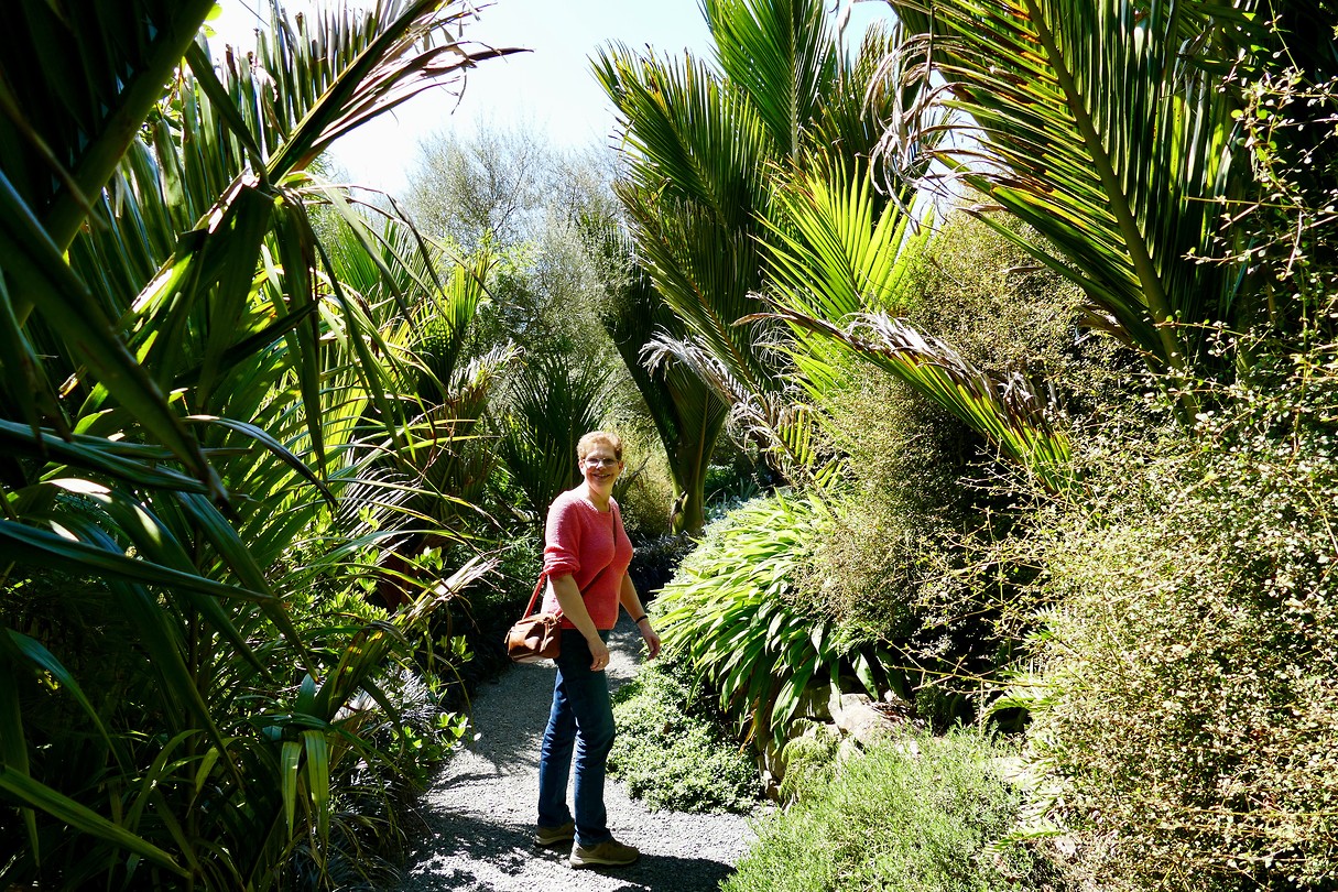 Lenneke in de kasteeltuin