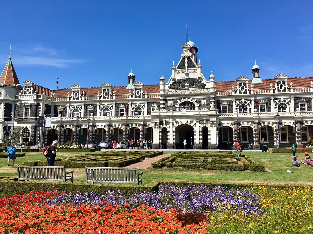 station Dunedin