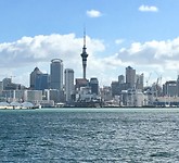 Zicht op Auckland vanaf zee