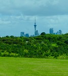 Vanaf de heuvel Bastion Point heb je een mooi uitzicht op Auckland