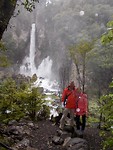 Voor de waterval
