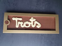 43. Trots