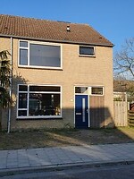 72. Van A
