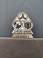 104. Cinglé medaille