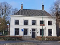 118. Bed & Breakfast