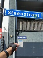 137. Steenstraat