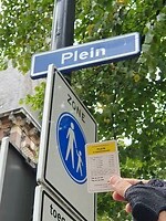 141. Plein