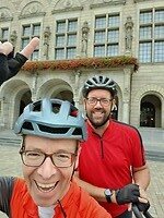 141. Sportief uitziende jongens
