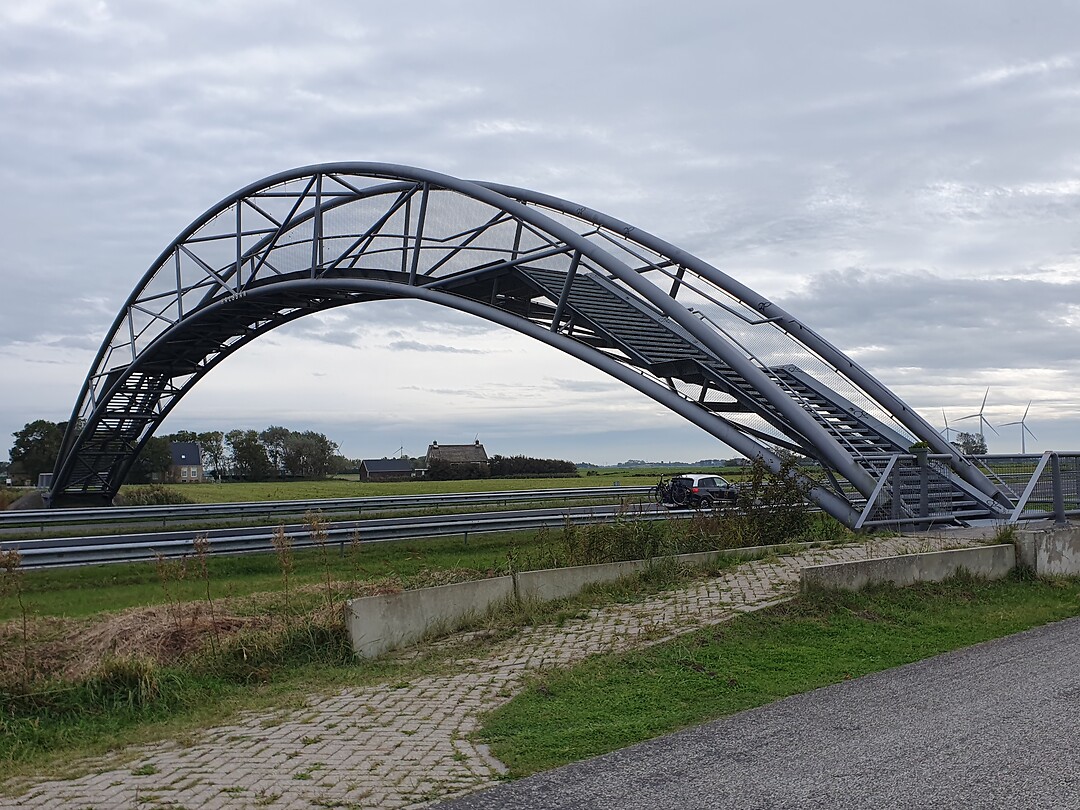 175. Loopbrug 1