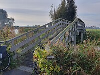 175. Bruggetje