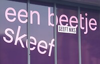 175. Een beetje skeef
