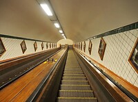 181. Roltrap Sint-Annatunnel