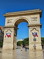 212. Porte Guillaume